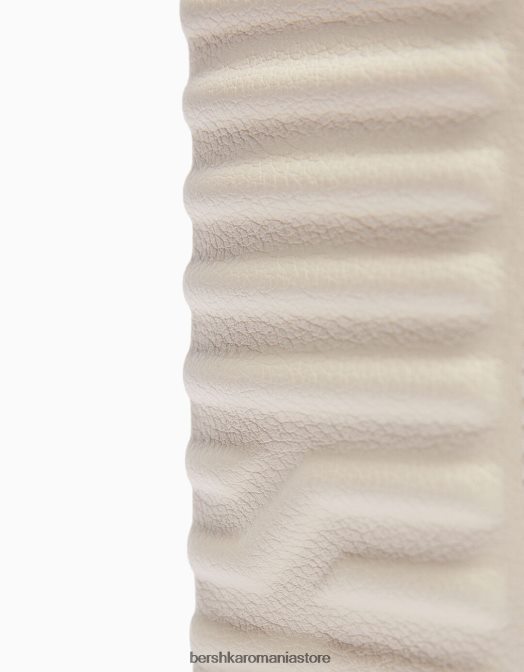 Bershka bărbați suport card din imitatie de piele cu curea cremă Z86D3609 accesorii