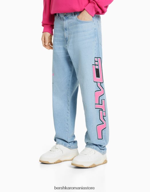 Bershka bărbați blugi largi imprimați albastru deschis Z86D3144 îmbrăcăminte