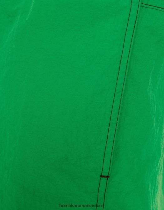 Bershka bărbați pantaloni scurți cu fir contrastant verde Z86D3408 îmbrăcăminte