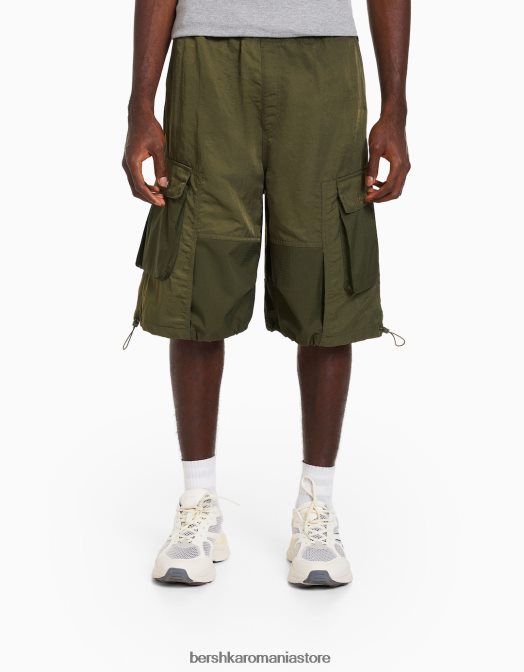 Bershka bărbați pantaloni scurti cargo cu parașuta din nailon kaki Z86D3282 îmbrăcăminte
