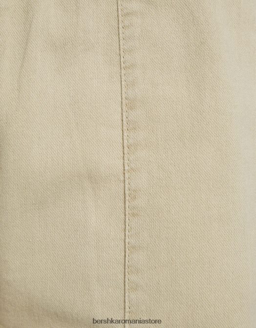 Bershka bărbați bermude cu finisaj rustic cămilă Z86D3306 îmbrăcăminte