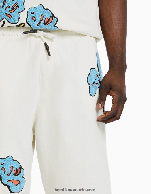 Bershka bărbați bermude cu petice cremă Z86D3349 îmbrăcăminte