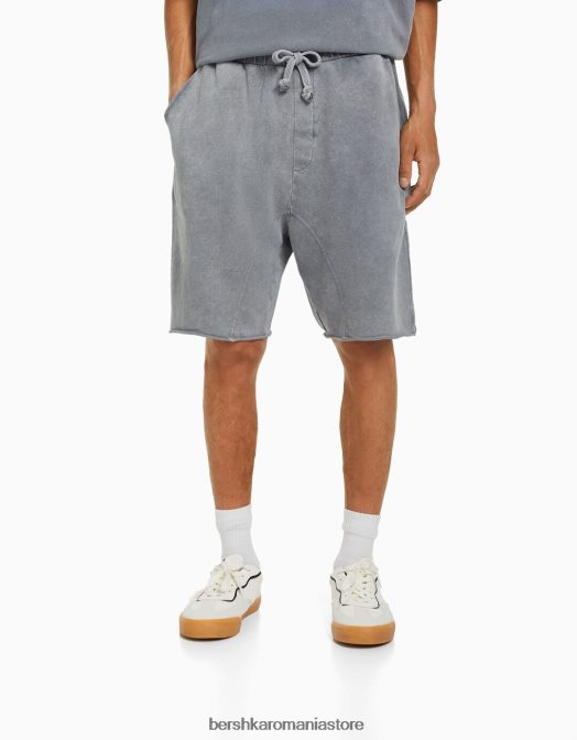 Bershka bărbați bermude de pluș decolorate gri Z86D3362 îmbrăcăminte