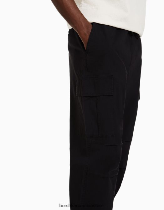 Bershka bărbați pantaloni cargo cu opritoare negru Z86D3231 îmbrăcăminte