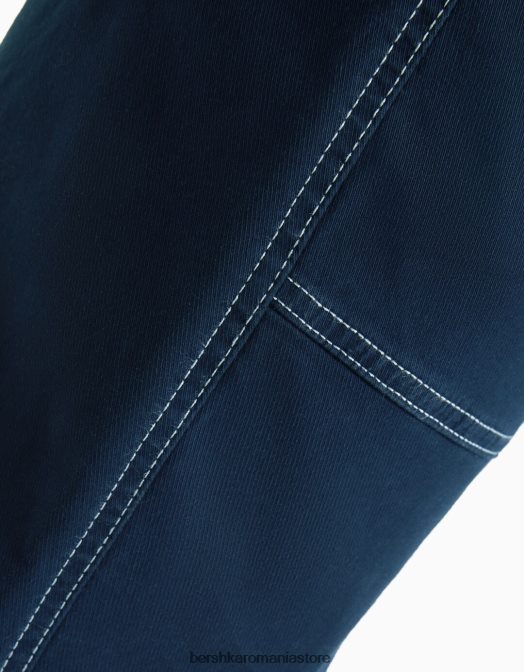 Bershka bărbați pantaloni cargo largi cu cusături contrastante albastru inchis Z86D3251 îmbrăcăminte