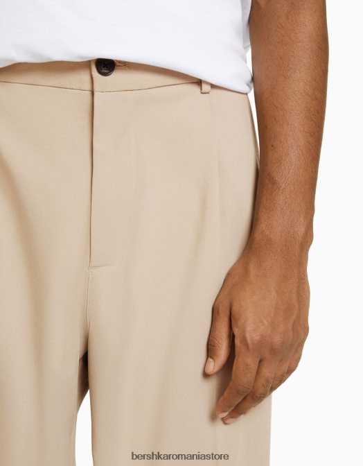 Bershka bărbați pantaloni croiți în stil jogger cu croială largă nisip Z86D3031 îmbrăcăminte
