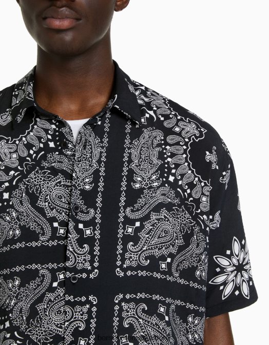 Bershka bărbați cămașă cu mânecă scurtă cu imprimeu paisley alb negru Z86D2870 îmbrăcăminte
