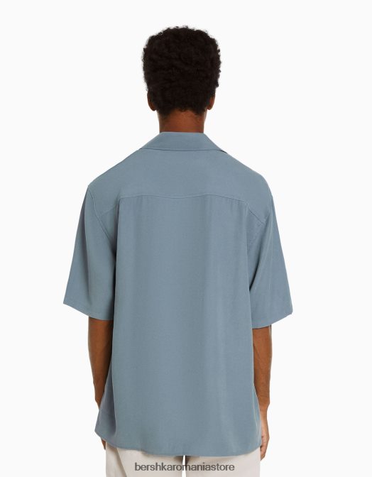 Bershka bărbați cămașă cu mânecă scurtă, în formă relaxată albastru deschis Z86D2906 îmbrăcăminte