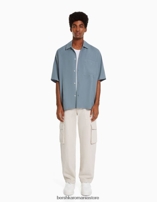 Bershka bărbați cămașă cu mânecă scurtă, în formă relaxată albastru deschis Z86D2906 îmbrăcăminte