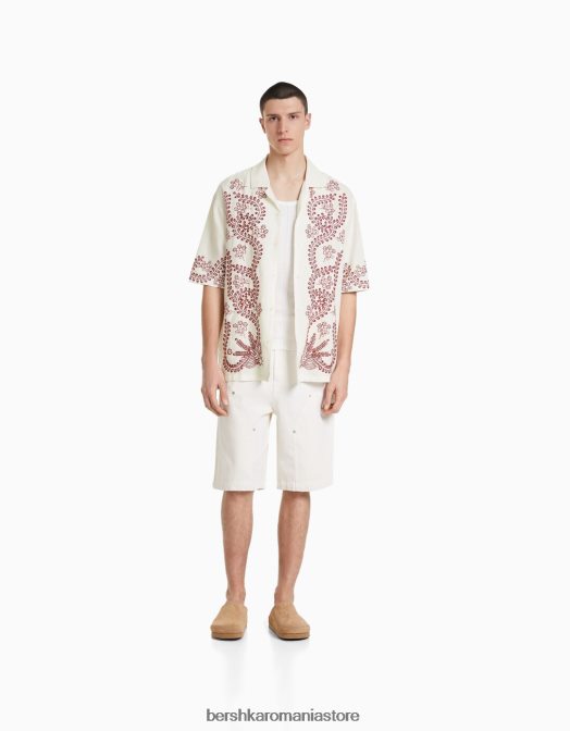 Bershka bărbați camasa cu maneca scurta brodata cu in aproape alb Z86D2858 îmbrăcăminte