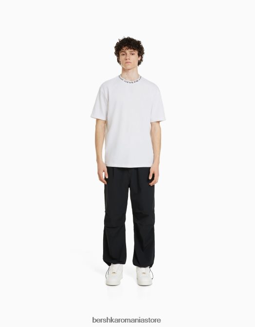 Bershka bărbați tricou boxy cu maneca scurta, cu gat imprimat alb Z86D2716 îmbrăcăminte