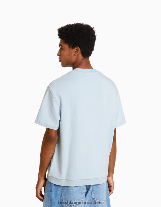 Bershka bărbați tricou de pluș cu mânecă scurtă cu imprimeu de varsity albastru deschis Z86D2767 îmbrăcăminte