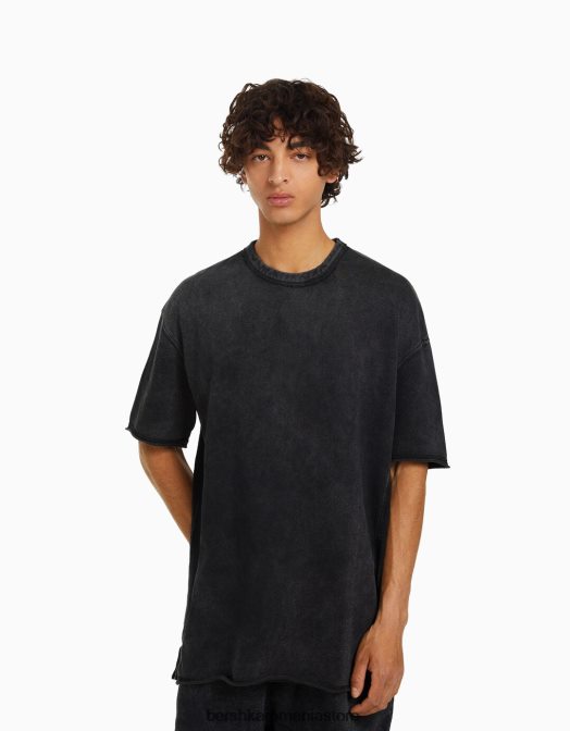 Bershka bărbați tricou decolorat cu maneca scurta negru Z86D2651 îmbrăcăminte