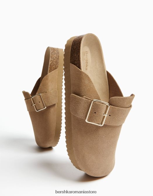 Bershka femei saboti din piele cu catarama nisip Z86D2038 îmbrăcăminte