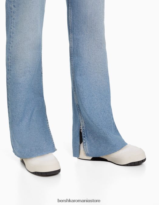 Bershka femei blugi confort cu aerisire laterală albastru deschis Z86D1568 îmbrăcăminte