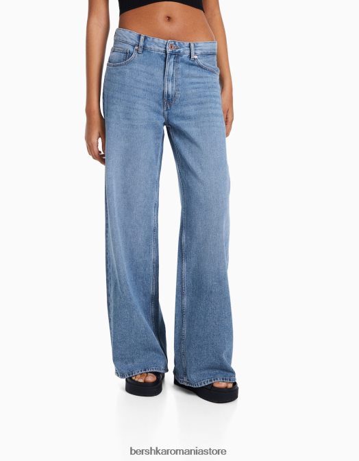 Bershka femei blugi cu picioare largi albastru deschis Z86D1504 îmbrăcăminte