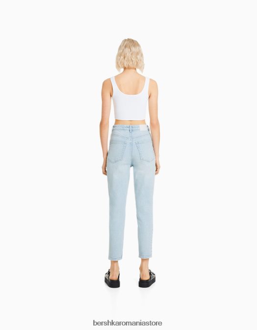 Bershka femei blugi mom slim comfort fit albastru deschis Z86D1518 îmbrăcăminte