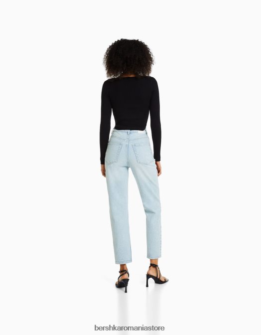 Bershka femei blugi mom slim comfort fit albastru deschis Z86D1985 îmbrăcăminte