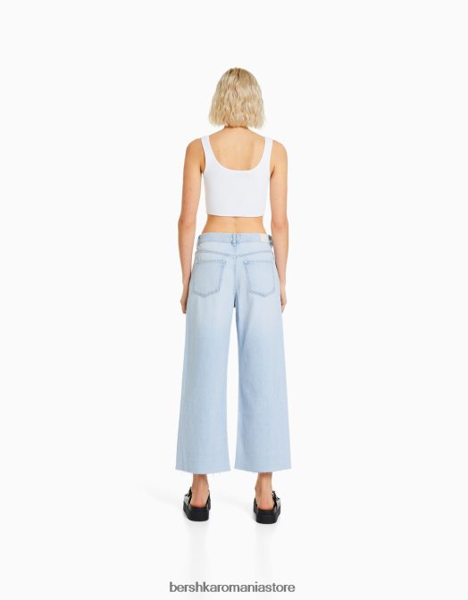 Bershka femei blugi tăiați cu picioare largi albastru deschis Z86D1515 îmbrăcăminte