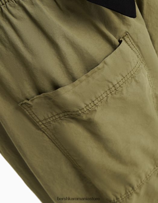 Bershka femei pantaloni cargo din twill caracatiță kaki Z86D1329 îmbrăcăminte