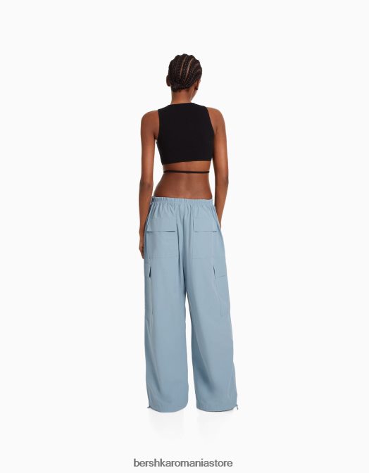 Bershka femei pantaloni de trening cargo cu parașuta din nailon artificial spălat albastru Z86D1327 îmbrăcăminte