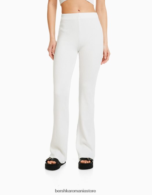 Bershka femei pantaloni pantaloni evazați cu coaste aproape alb Z86D1445 îmbrăcăminte