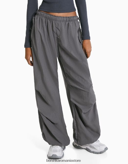 Bershka femei pantaloni de jogging cu parașuta din nailon gri Z86D1312 îmbrăcăminte
