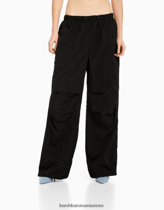 Bershka femei pantaloni de nailon cu parașuta negru Z86D1331 îmbrăcăminte