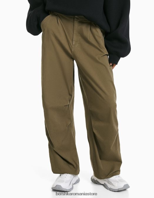 Bershka femei pantaloni de trening cu parașută largi kaki Z86D1397 îmbrăcăminte