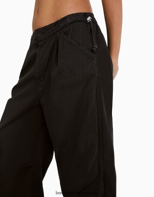 Bershka femei pantaloni de trening cu parașută largi negru Z86D1398 îmbrăcăminte