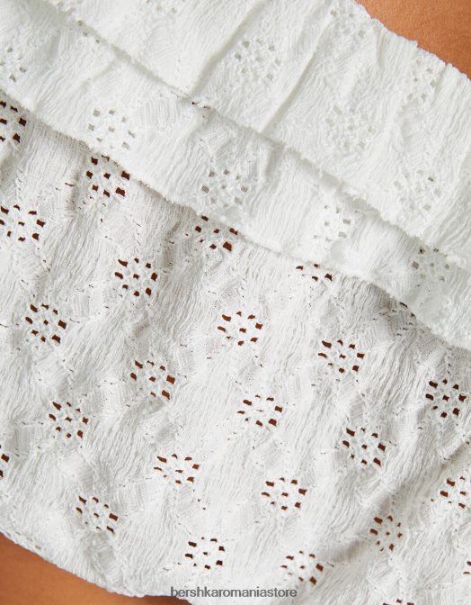 Bershka femei top fără umeri cu broderie elvețiană cremă Z86D854 îmbrăcăminte