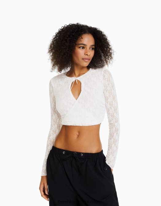 Bershka femei tricou blond din dantela cu maneca lunga, cu decolteu incrucisat cremă Z86D502 îmbrăcăminte