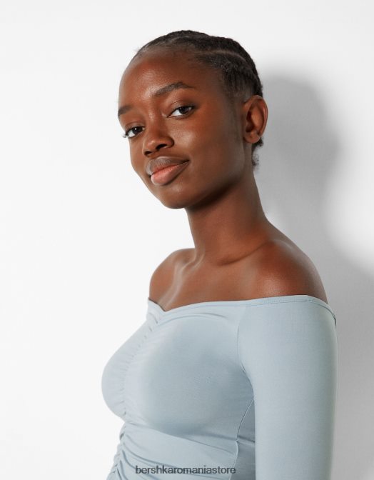 Bershka femei tricou peste umeri cu maneca lunga, cu detaliu incrustat albastru deschis Z86D566 îmbrăcăminte