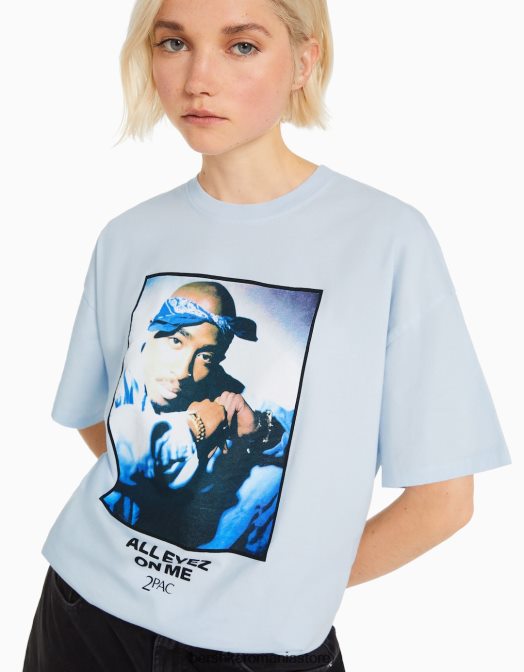 Bershka femei tricou tupac cu maneca scurta albastru deschis Z86D340 îmbrăcăminte