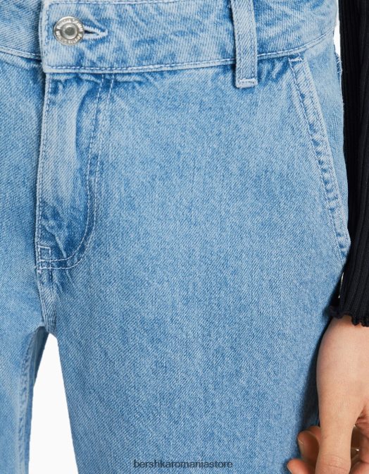 Bershka unisex blugi cargo cu buzunare multiple albastru deschis Z86D3914 îmbrăcăminte