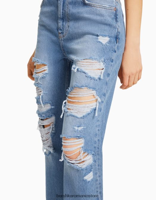 Bershka unisex blugi mom rupti tăiați, cu picioare drepte albastru deschis Z86D3961 îmbrăcăminte