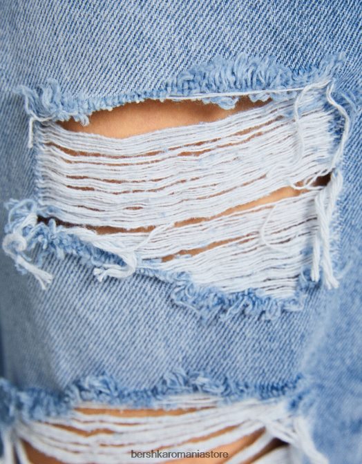Bershka unisex blugi mom rupti tăiați, cu picioare drepte albastru deschis Z86D3961 îmbrăcăminte