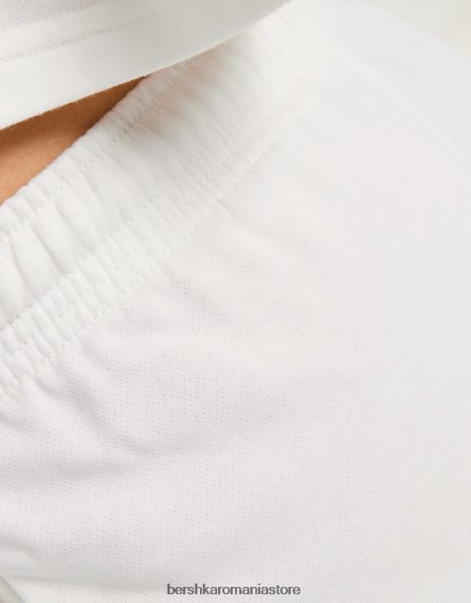 Bershka unisex pantaloni scurți de pluș imprimați cu ornamente cremă Z86D4059 îmbrăcăminte