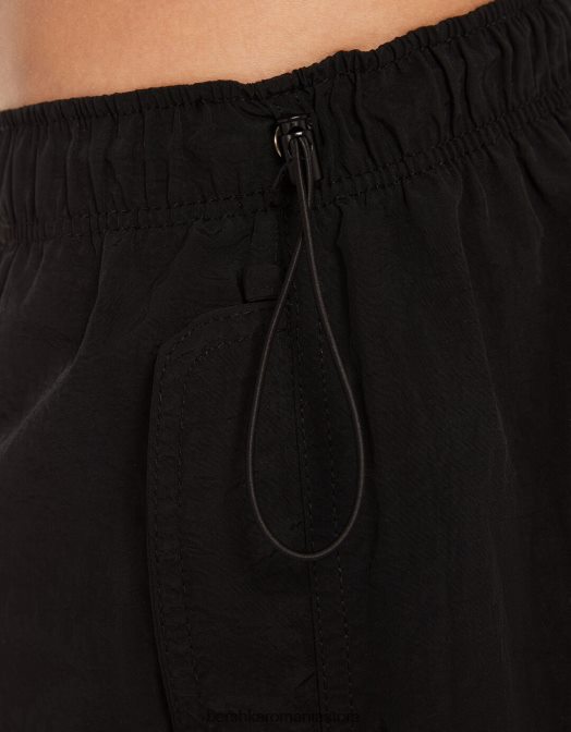 Bershka unisex pantaloni de jogging cu parașuta din nailon negru Z86D3884 îmbrăcăminte