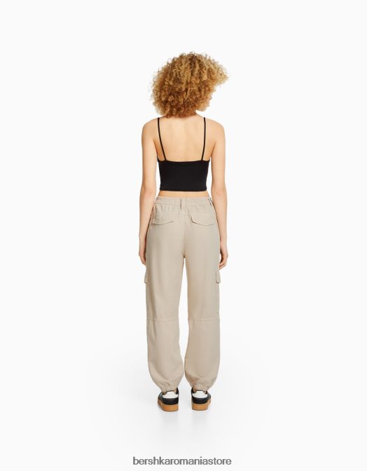 Bershka unisex pantaloni de jogging din bumbac, cu talie încrețită și buzunare nisip Z86D3891 îmbrăcăminte